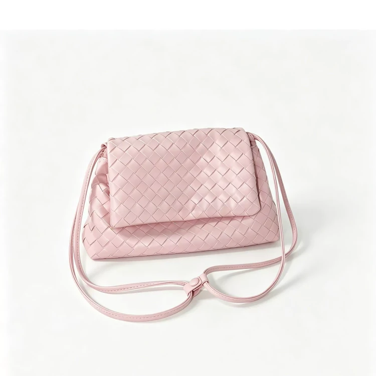 HB019 – custom leather wallet